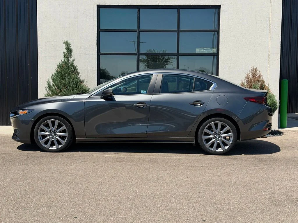 Used 2024 Gray Mazda 2.5 S Preferred Package image 2