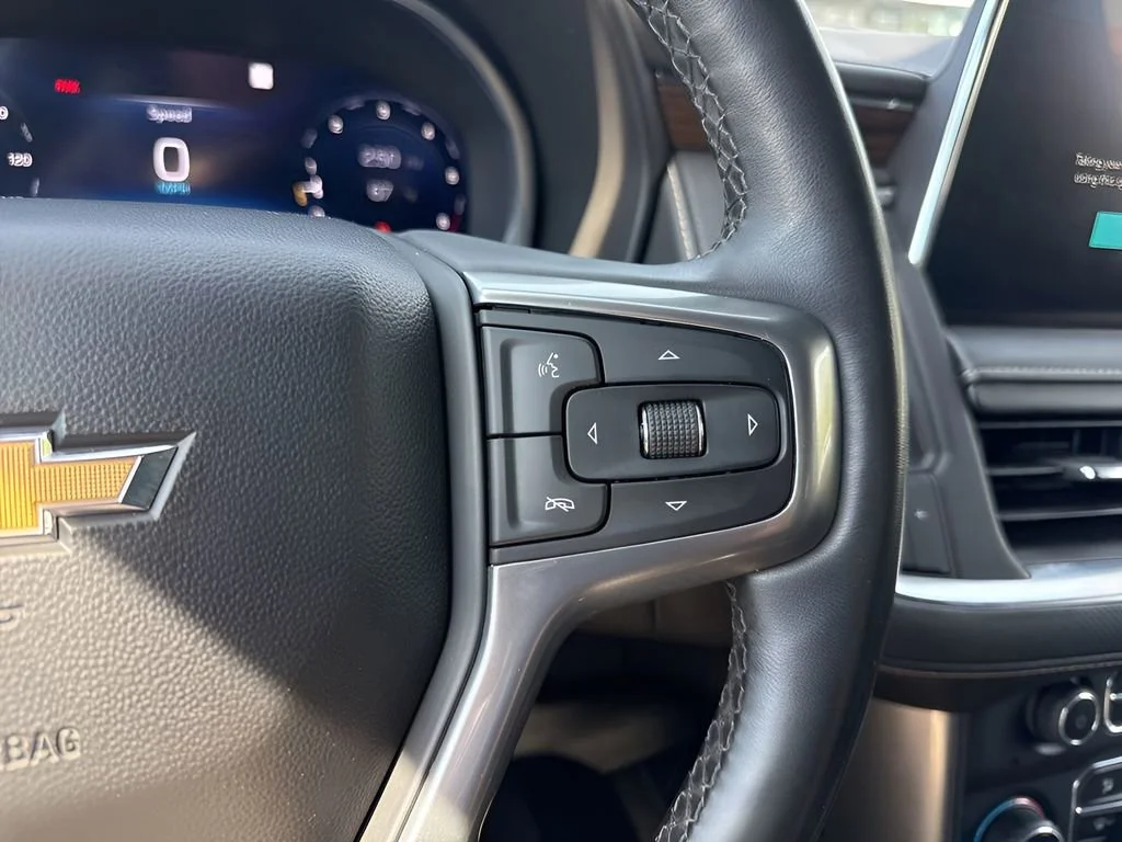 Used 2023 Summit White Chevrolet Premier image 18