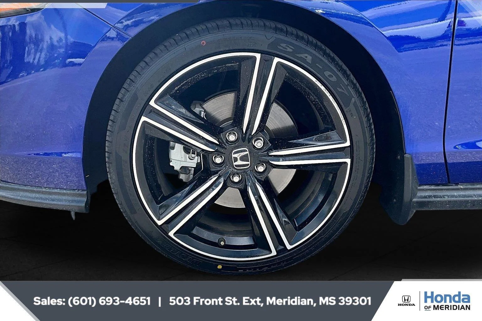 Used 2023 Still Night Pearl Honda Sport image 7