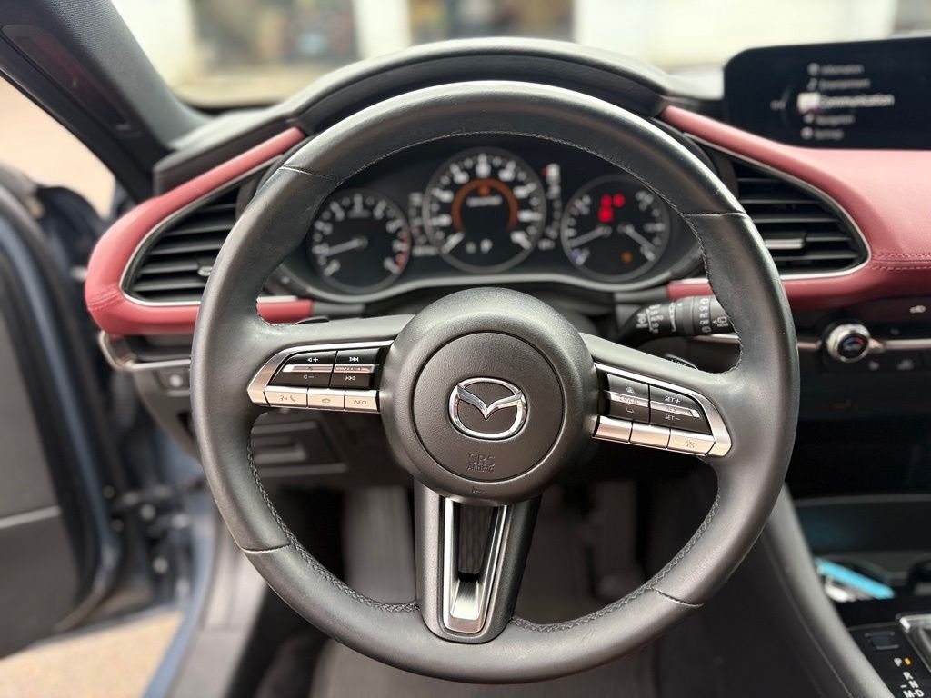 Used 2019 Gray Metallic Mazda Premium image 16