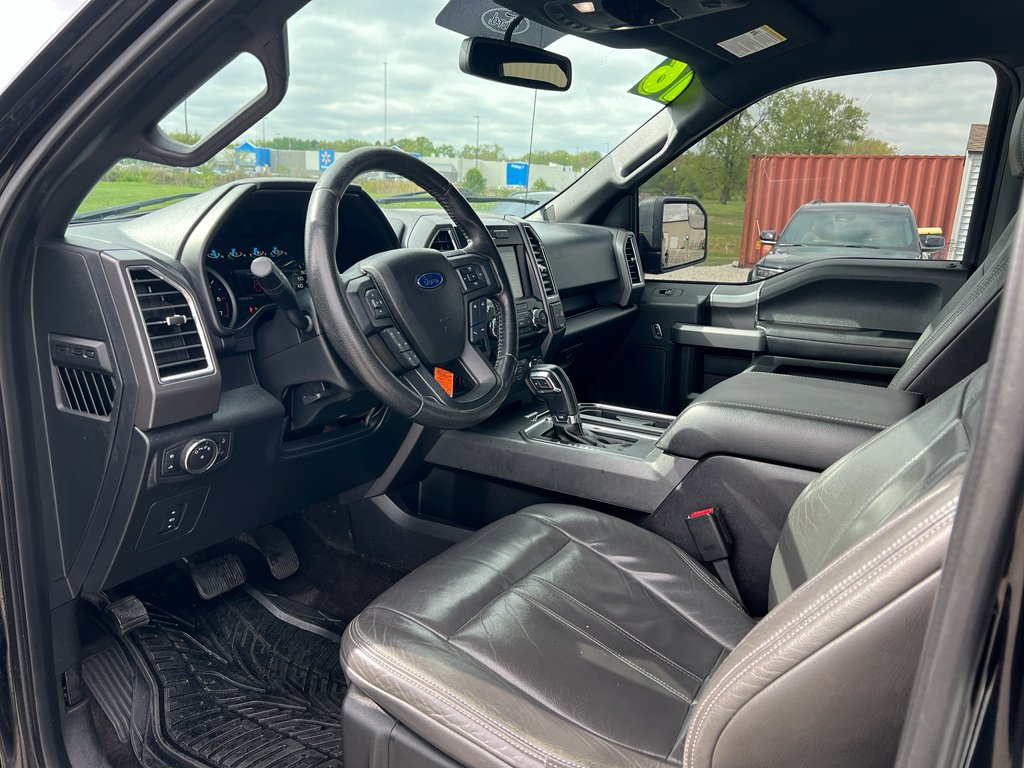 Used 2016 Shadow Black Ford XLT image 11