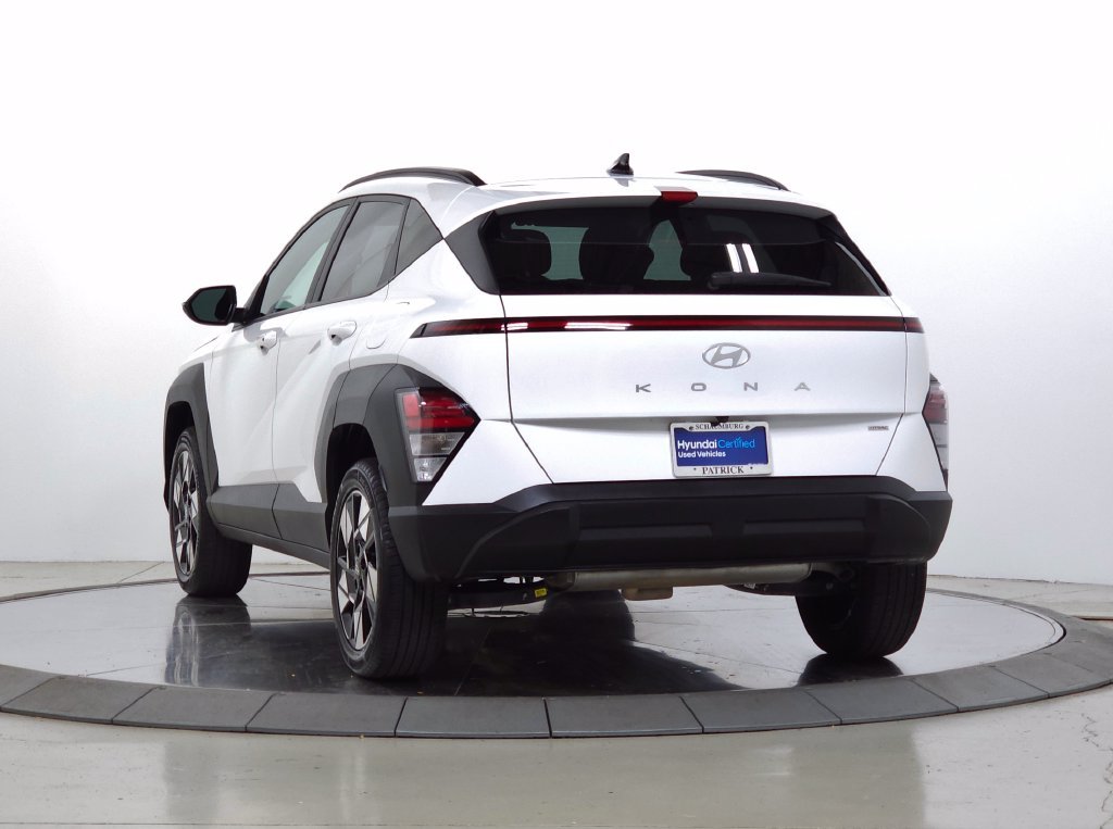 Certified Used 2025 Atlas White Hyundai SEL image 6