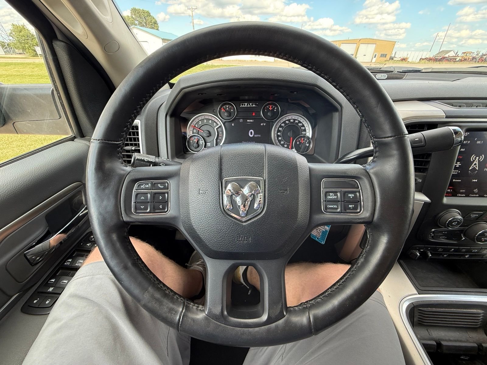 Used 2018 Bright White Clearcoat Ram Big Horn image 26
