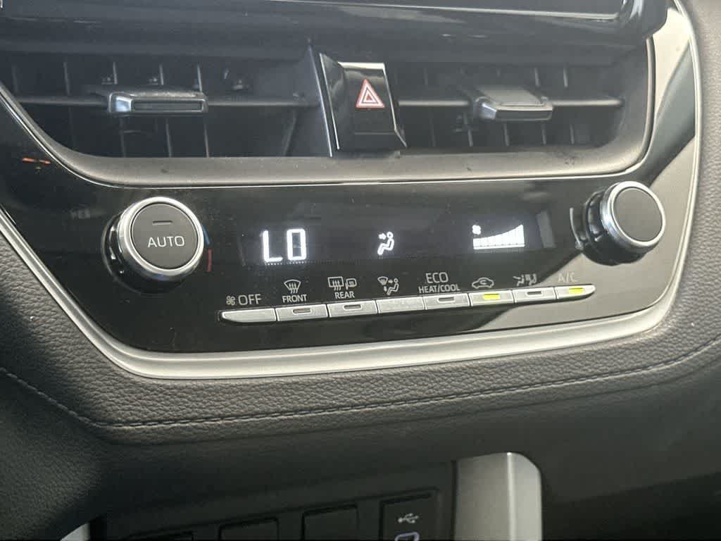 Used 2024 Wind Chill Pearl Toyota LE image 20