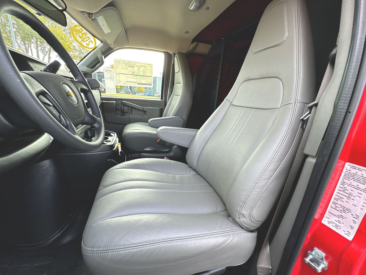 2025 Chevrolet Express Cargo Work Van - Photo 41