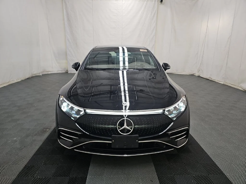 Used 2025 Black Mercedes-Benz 450 image 2