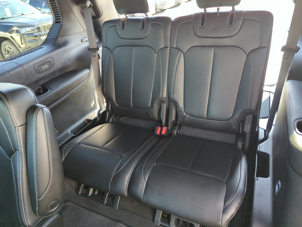 Used 2025 Red Jeep Limited image 28