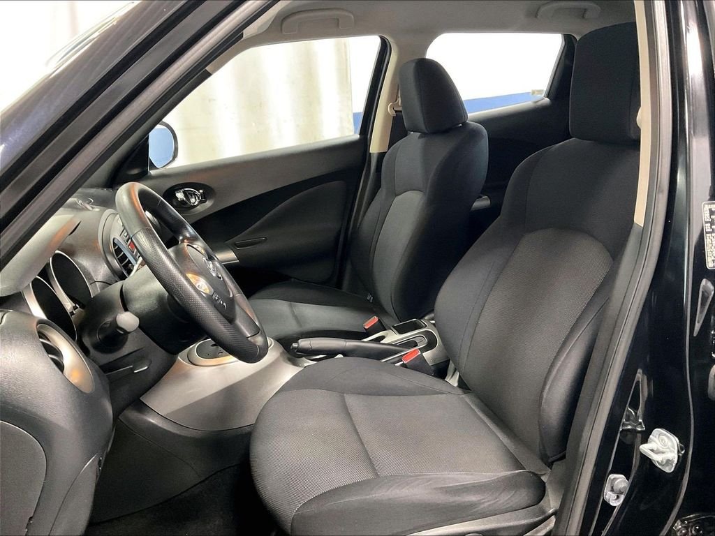 Used 2014 Black Nissan S image 10