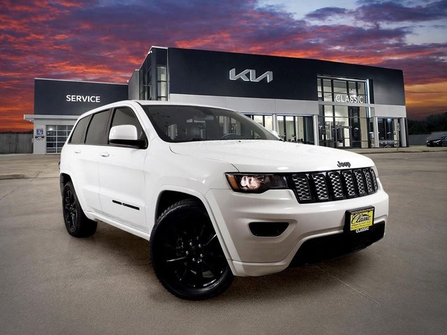 Pre-Owned 2021 Jeep Grand Cherokee Laredo X