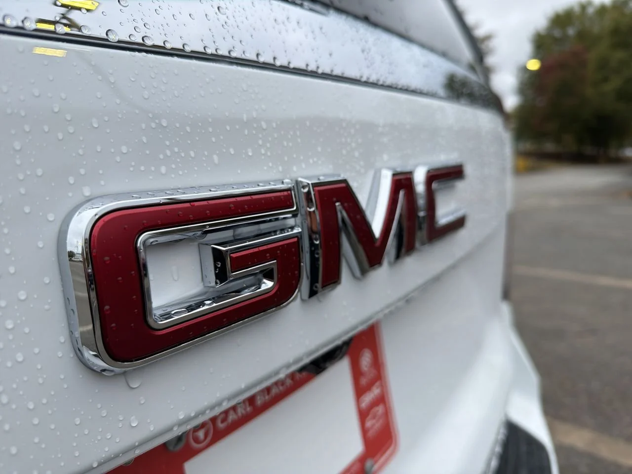 Used 2026 Summit White GMC Elevation image 26