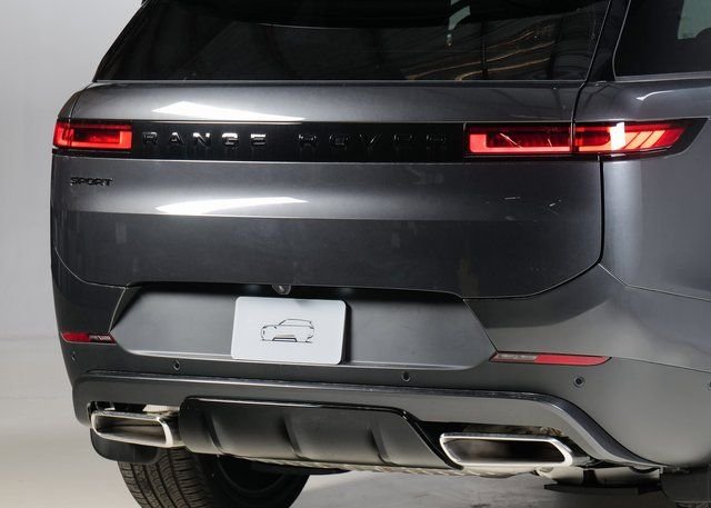 New 2026 Carpathian Grey Land Rover SE image 28