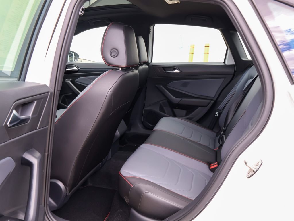 Certified Used 2025 White Volkswagen 2.0T Autobahn image 15