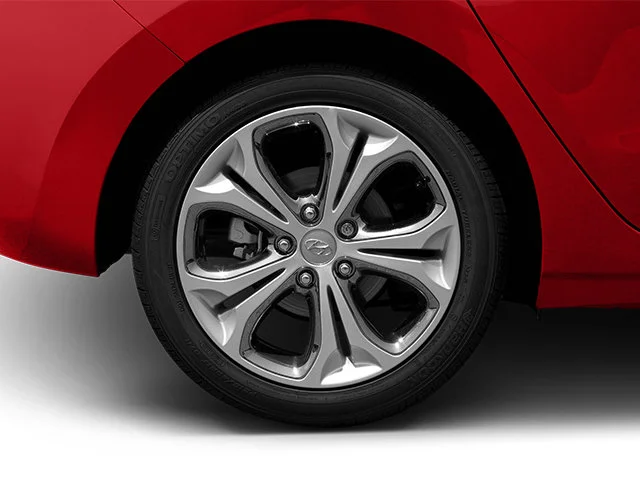 Used 2014 Geranium Red Hyundai  image 14