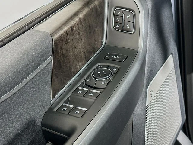 New 2026 Gray Ford Lariat image 11