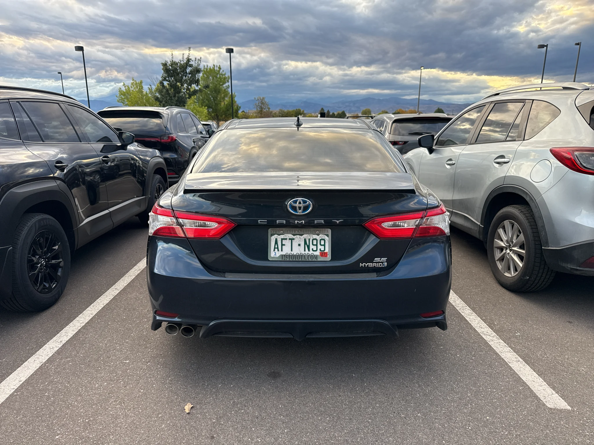 Used 2020 Gray Toyota SE image 5