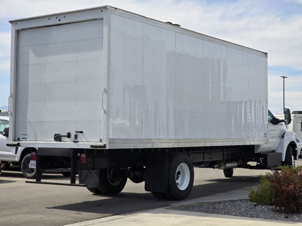 New 2025 Oxford White Ford Base image 20