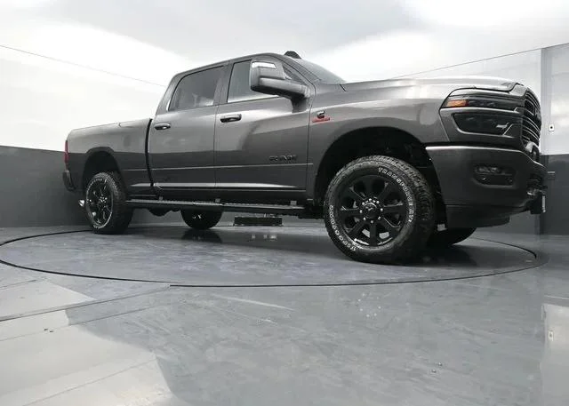 New 2026 Granite Crystal Metallic Clear-Coat Exterior Paint RAM LARAMIE image 20