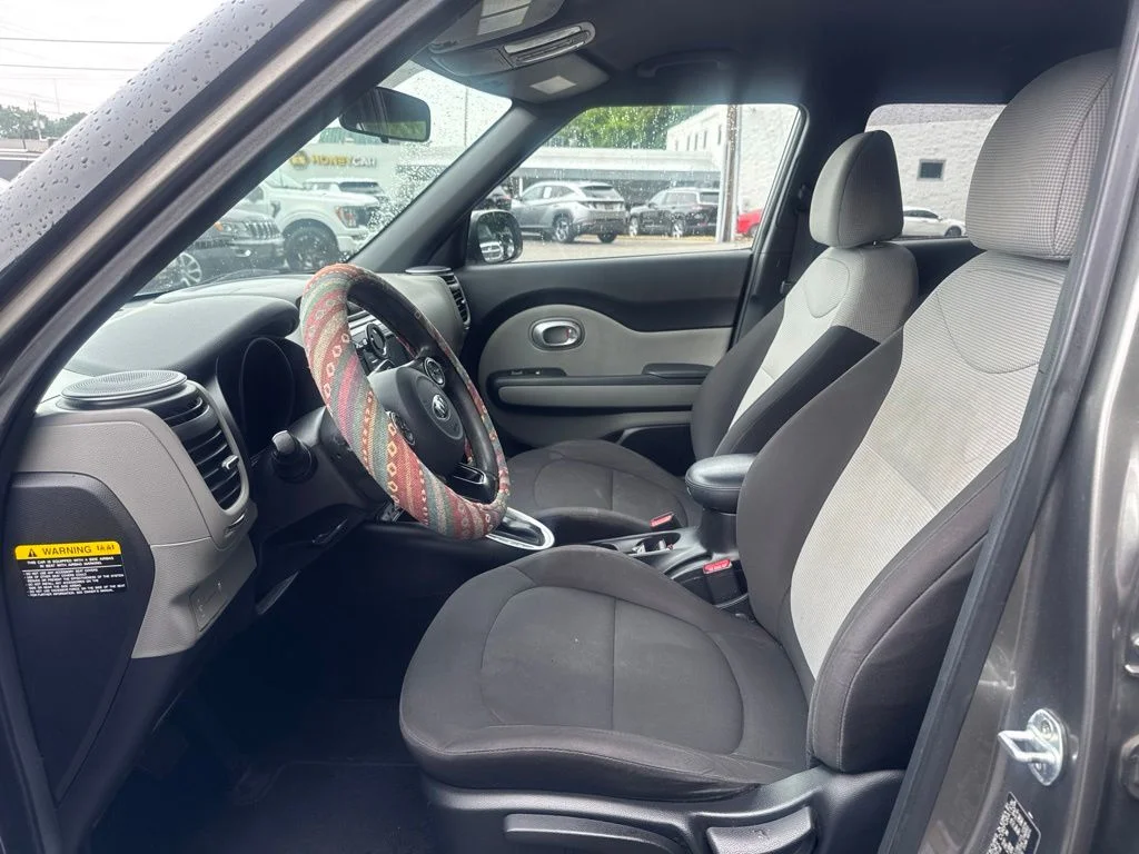 Certified Used 2019 Gray Kia Base image 17