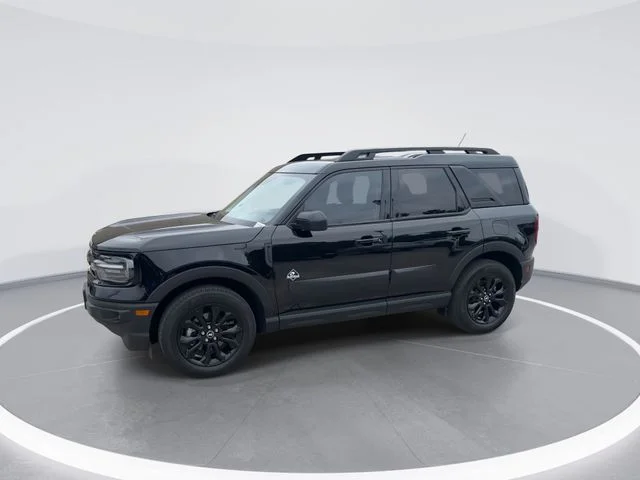 Used 2024 Black Ford Outer Banks image 3