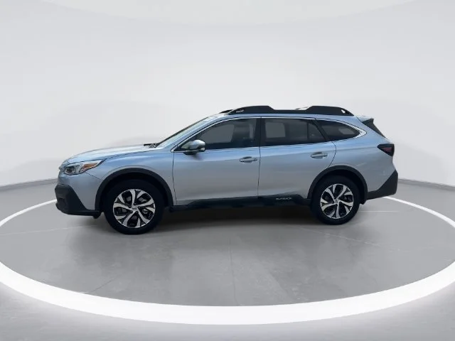 Used 2022 Silver Subaru Limited image 4