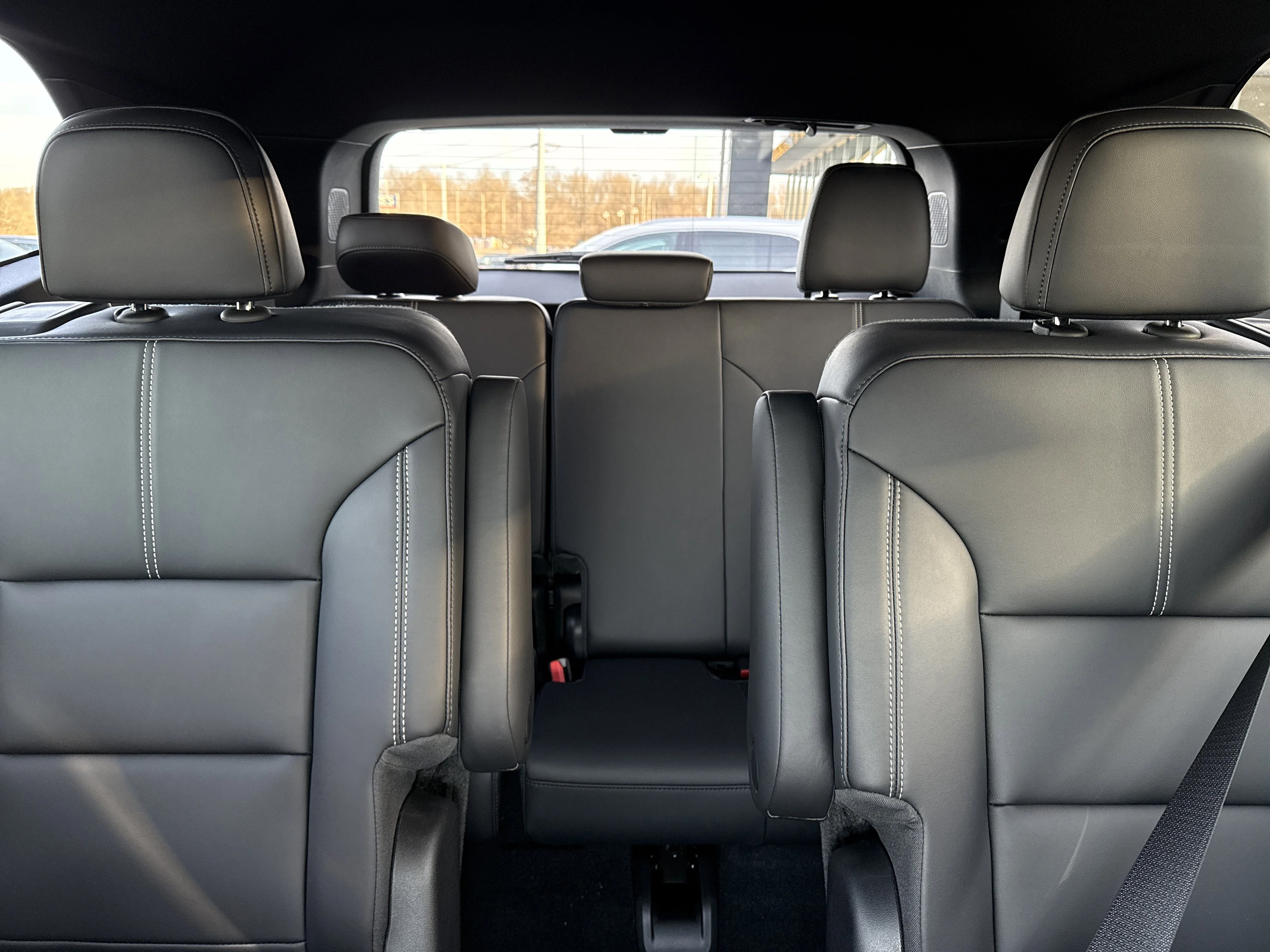 2026 GMC Acadia Elevation - Photo 19