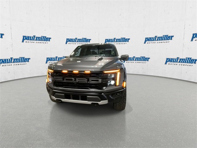 2025 Ford F-150 Raptor photo 4