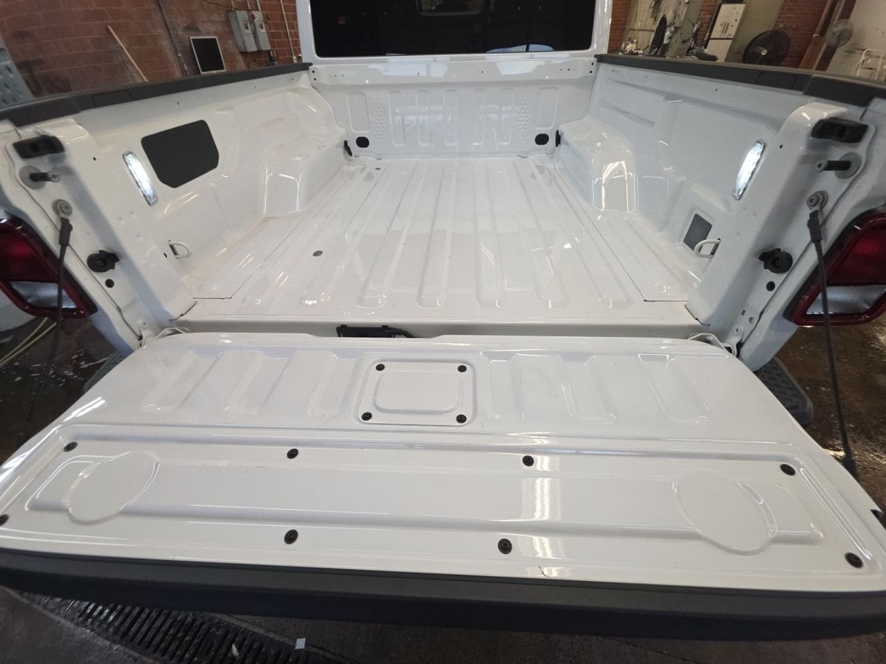 2025 Jeep Gladiator High Tide - Photo 18