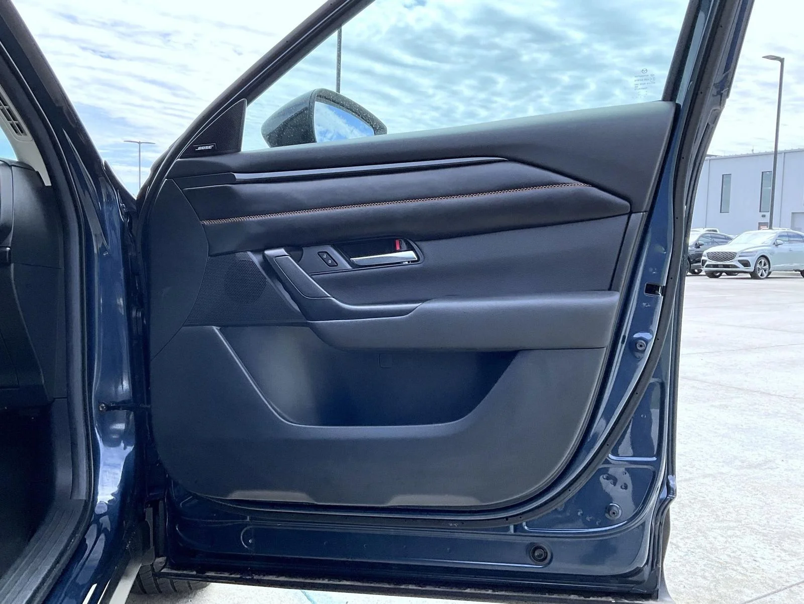 Used 2025 Blue Mazda 2.5 S Premium Plus Package image 17