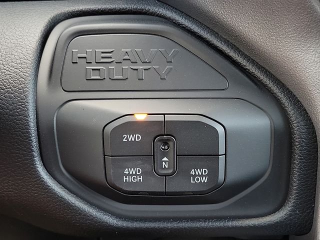 New 2026 Silver-Zynith Exterior Paint RAM Laramie image 16