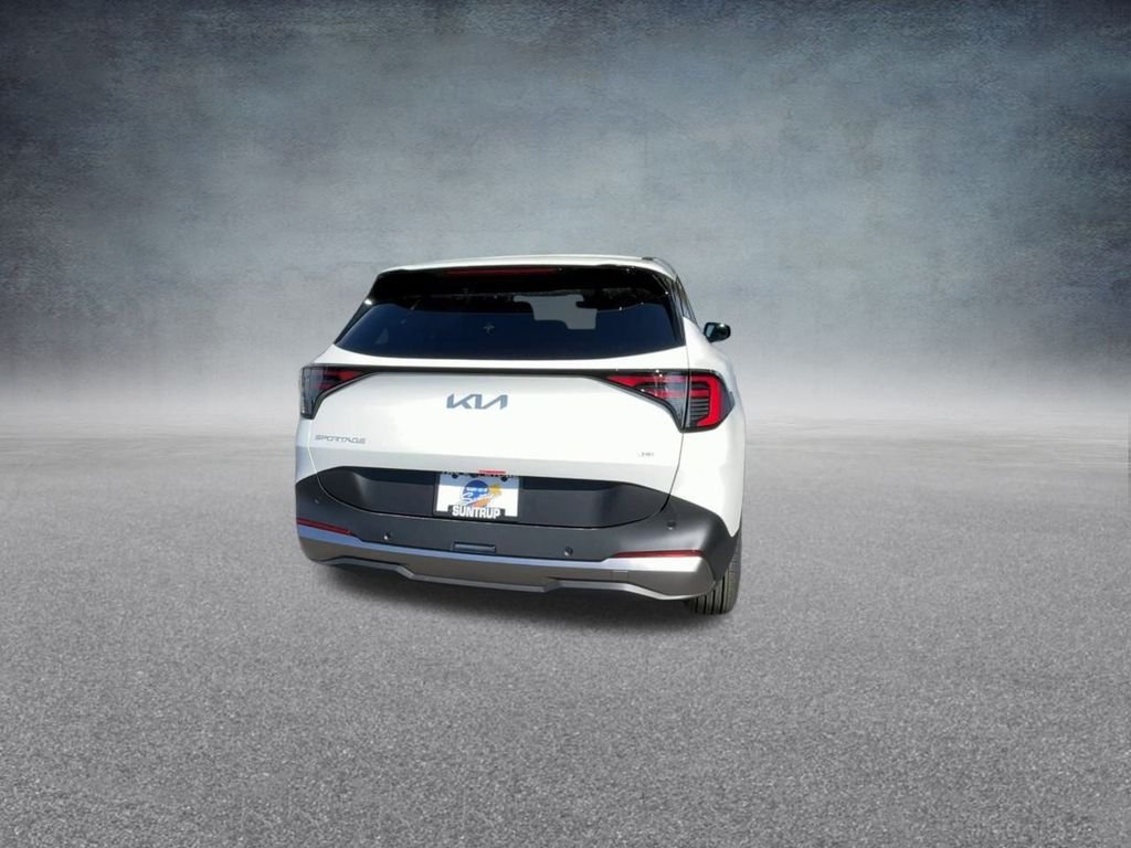 Used 2026 White Kia S image 20