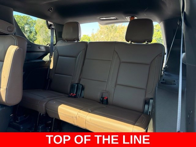 Used 2023 Beige Chevrolet High Country image 19