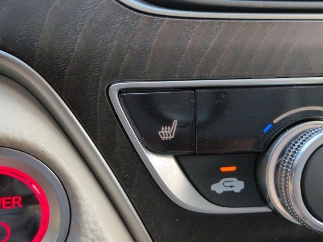 Used 2018  Honda EX-L image 22