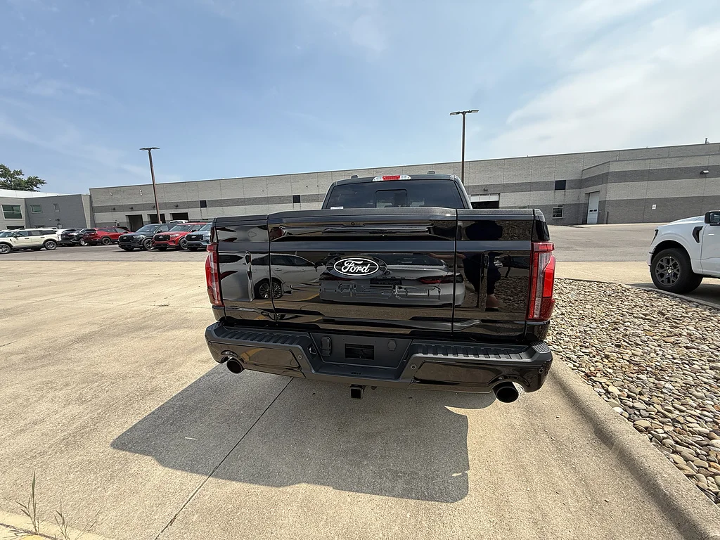New 2026 Agate Black Metallic Ford Lariat® image 4