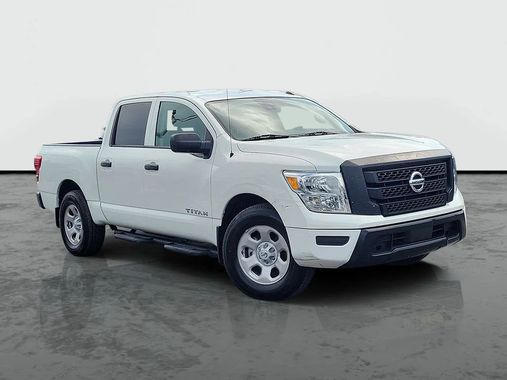 Used 2020 White Nissan S image 1