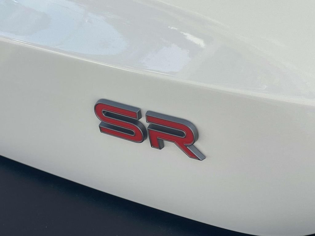 2025 Nissan Kicks SR - Photo 8