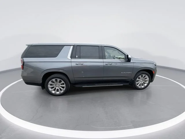 Used 2022 Gray Chevrolet Premier image 9