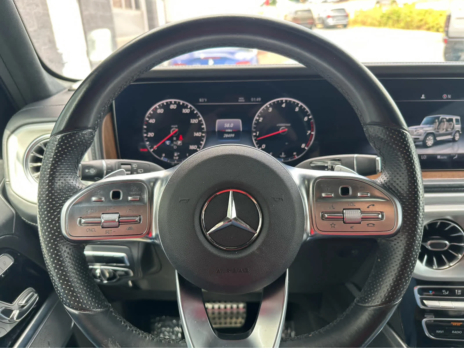 Used 2022 MANUFAKTUR Platinum Magno Mercedes-Benz G 550 image 18