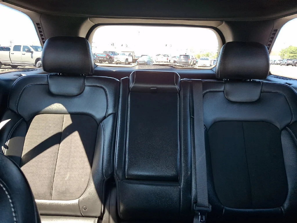 Used 2023 Bright White Clearcoat Jeep Altitude image 20