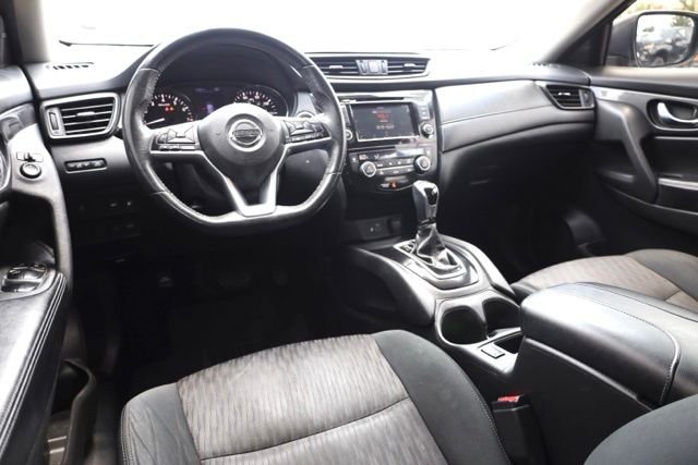 Used 2018 Magnetic Black Nissan SV image 5