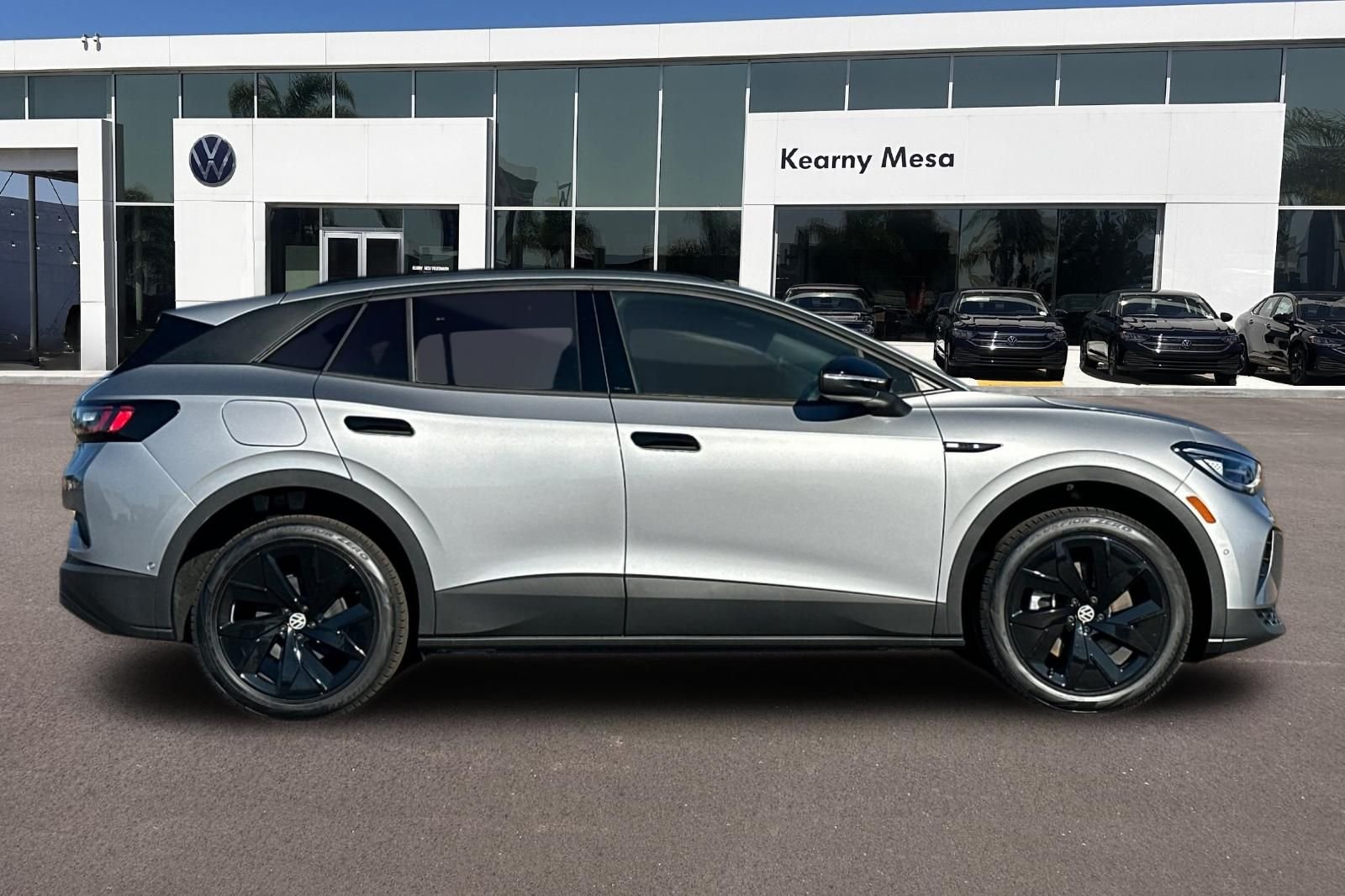 New 2026 Silver Mist Metallic Volkswagen Pro S image 3