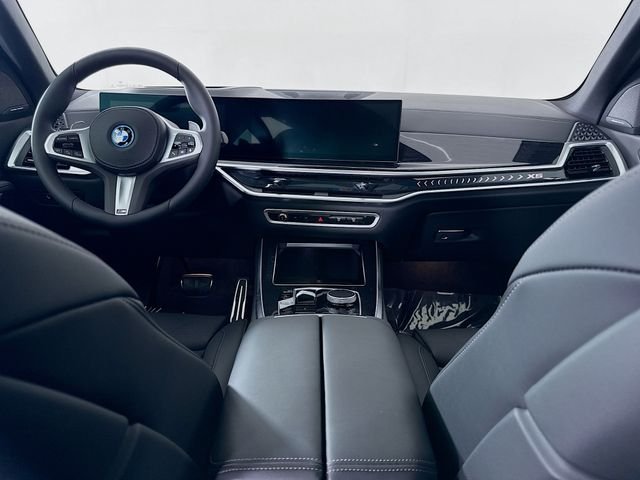 2026 BMW X5 50e - Photo 24