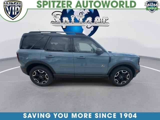 Used 2021 Blue Ford Outer Banks image 10