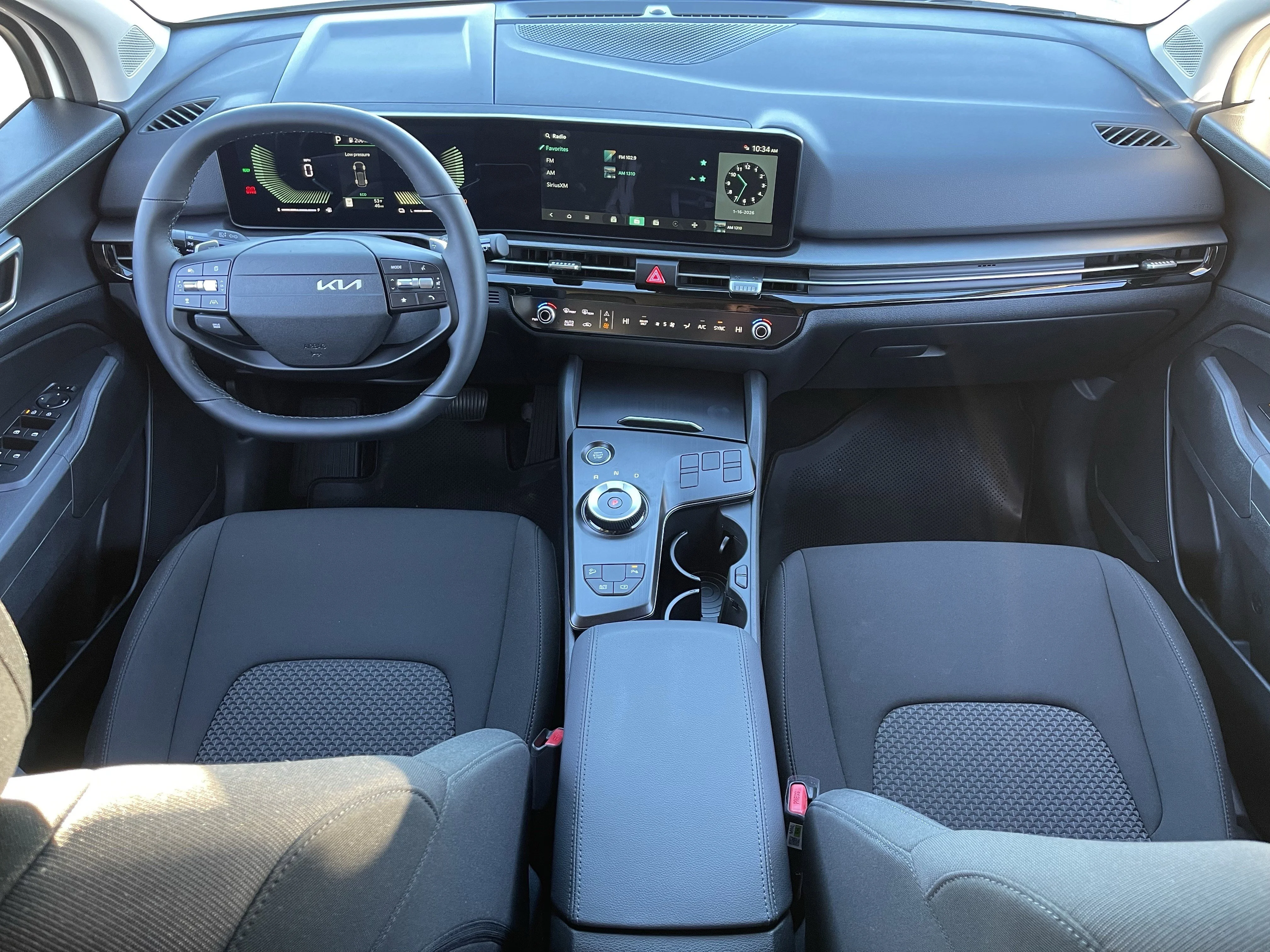 2026 Kia Sportage LX Hybrid - Photo 13