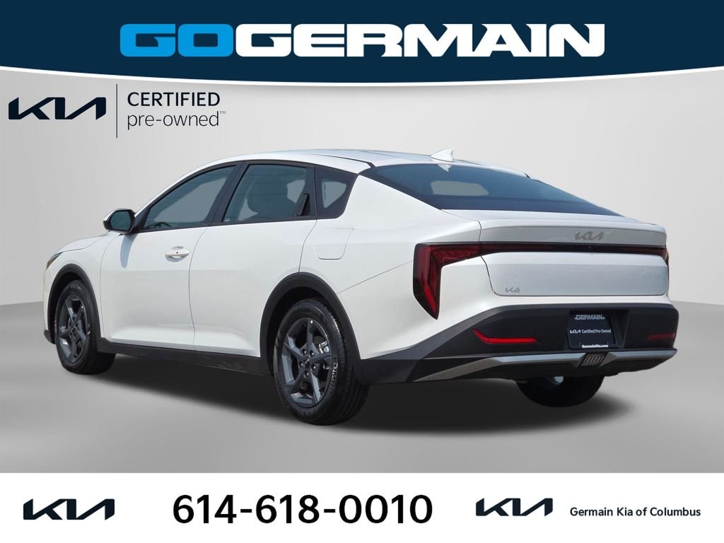 Used 2026 White Kia LXS image 10