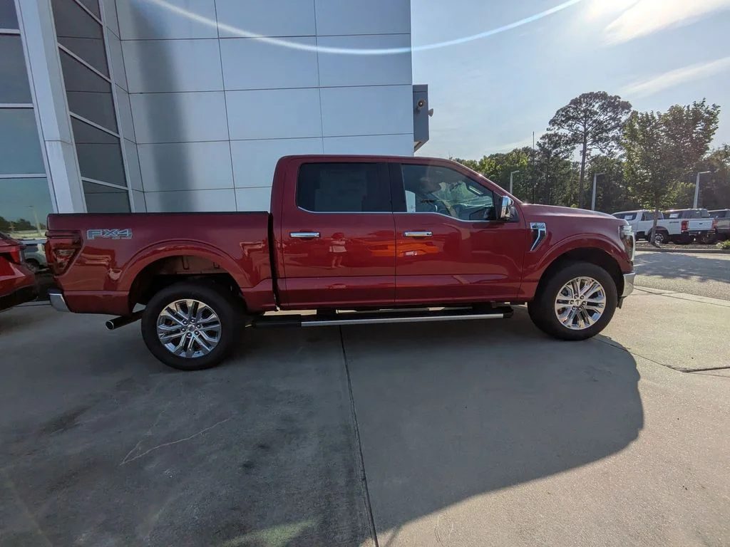 New 2026 Ruby Red Metallic Tinted Clearcoat Ford Lariat image 3