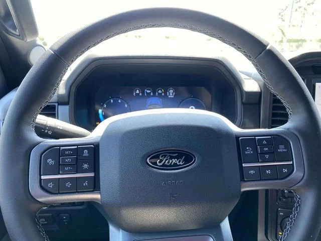 2025 Ford F-150 Lariat - Photo 16