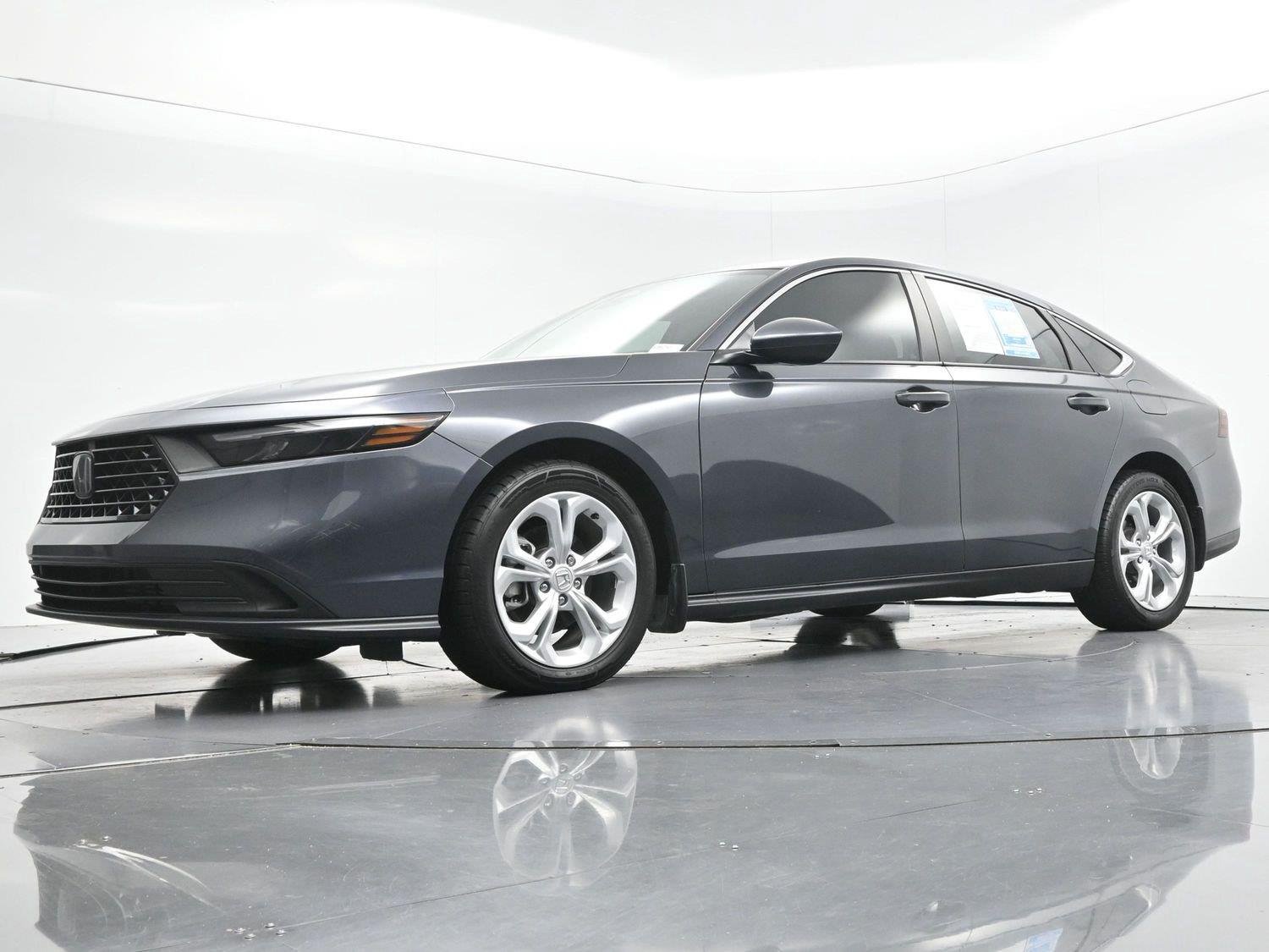 Used 2024 Meteorite Gray Metallic Honda LX image 41