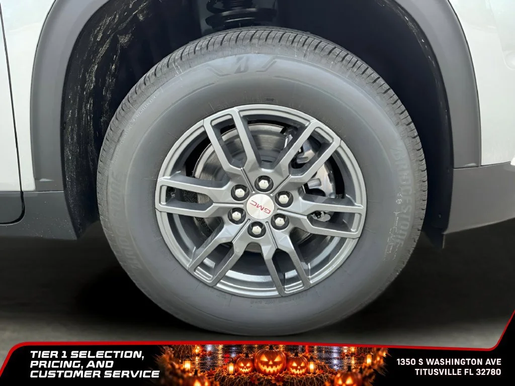 New 2026 Sterling Metallic GMC Elevation image 36