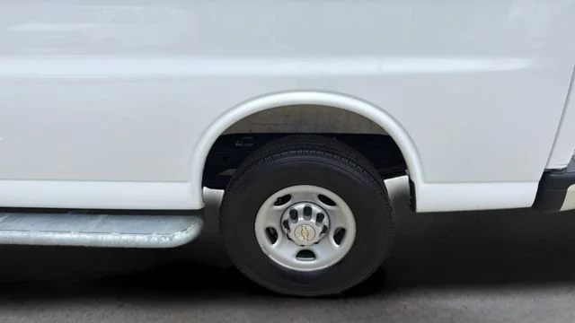 Used 2025 White Chevrolet Work Van image 38