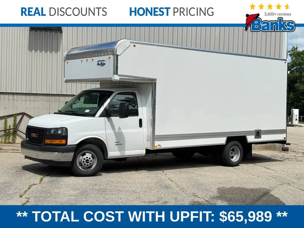 New 2026 Summit White GMC 2WT image 1